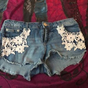 Flower jean short